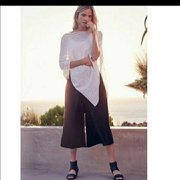 JOHNNY WAS Shiny Flowy Shorts - Picture 2 of 9